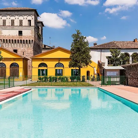 Palazzo Barbo *