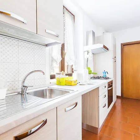 Palazzo Barbo Apartment