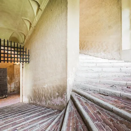 Palazzo Barbo *